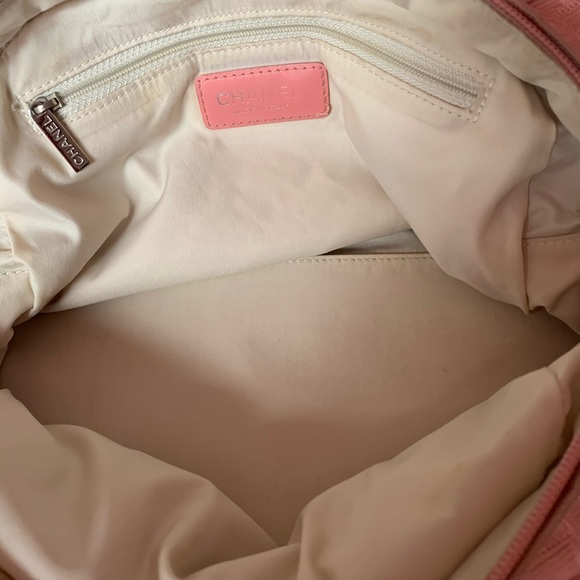 Authentic Pink Chanel Satchel. - Picture 6 of 15